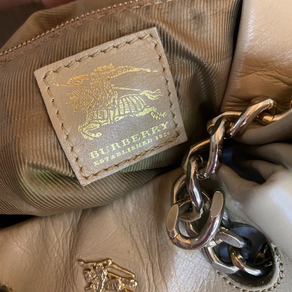 Burberry bucket bag - Picture 7 of 8